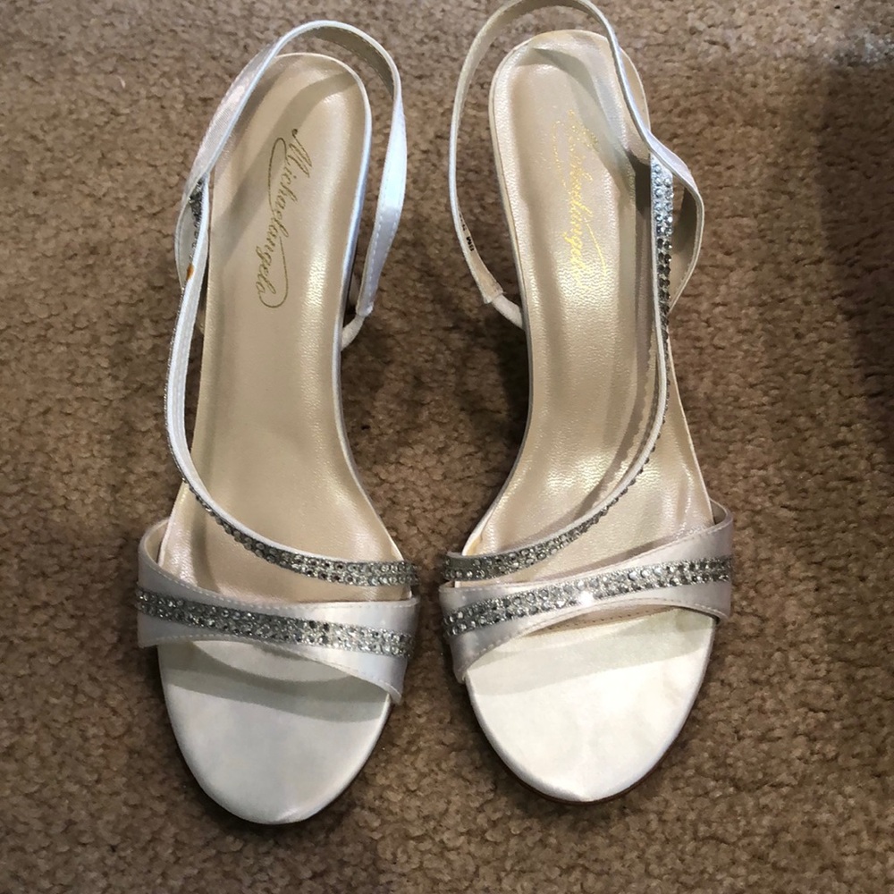 Women’s wedding heels